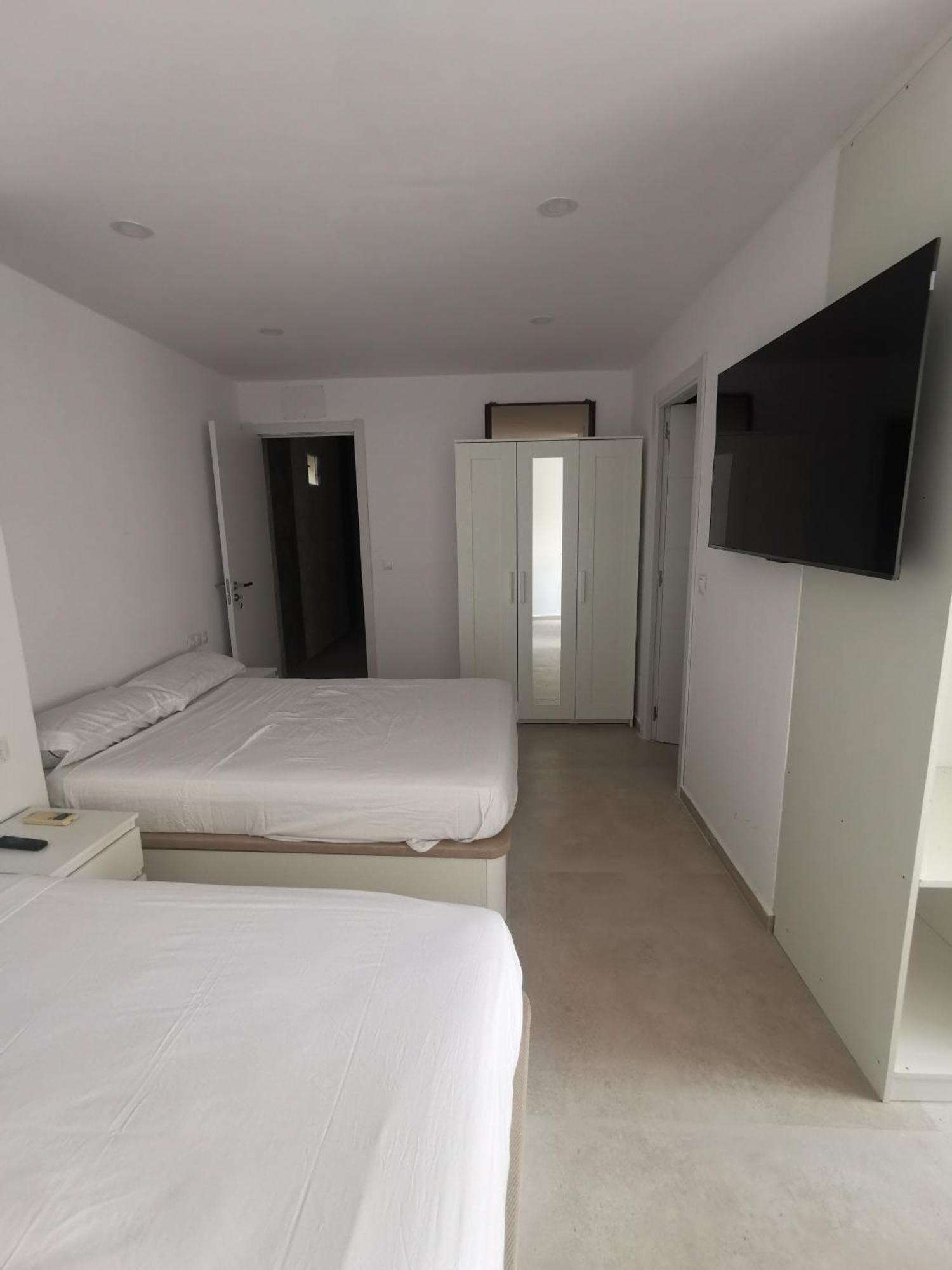 Jr Suite Calle Victoria Малага Стая снимка